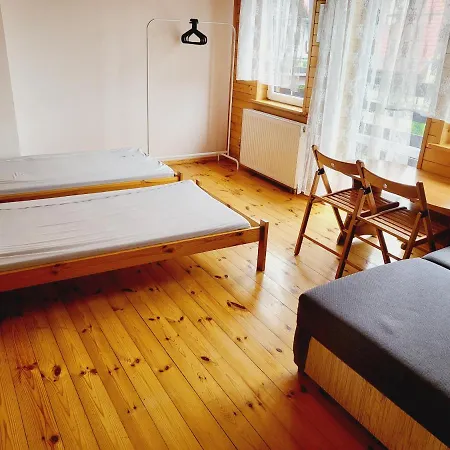 Wczasowa 54 مزرعة للإقامة فينغوجيفو