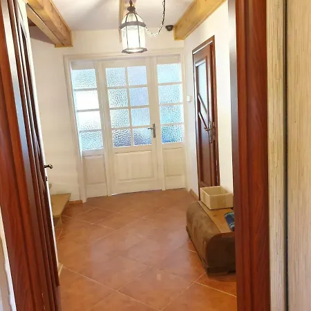 Wczasowa 54 مزرعة للإقامة